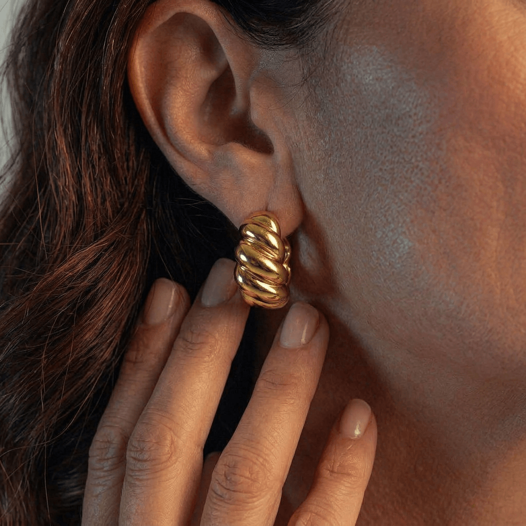 Brinco Nautilus Banhado em Ouro 18k