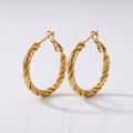 Brinco de Argola Trançado Banhado em Ouro 18k